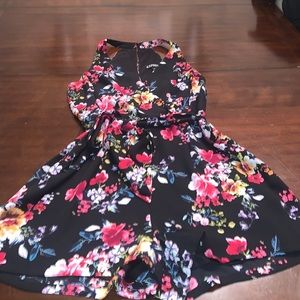 Floral romper Size 2